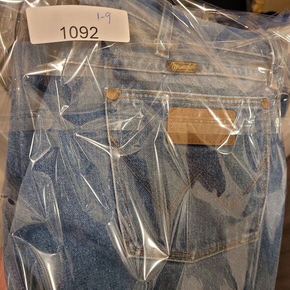 Wrangler Denim Blue Jeans Measure 38x34  13MWZ Cowboy Rodeo Western - Picture 14 of 14